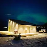 Willa Stornes Panorama Grinde (Nordreisa)